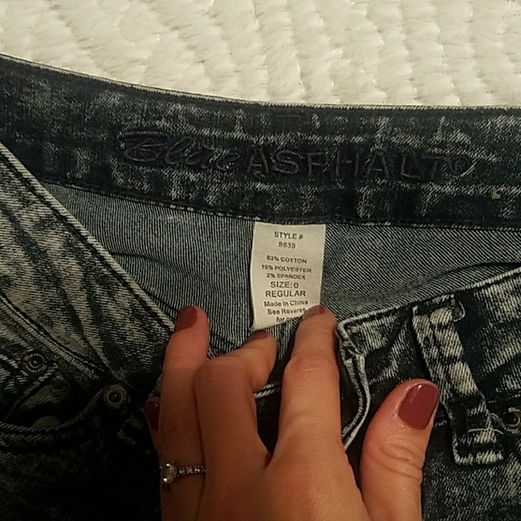 Acid washed skinny jeans - Picture 3 of 3